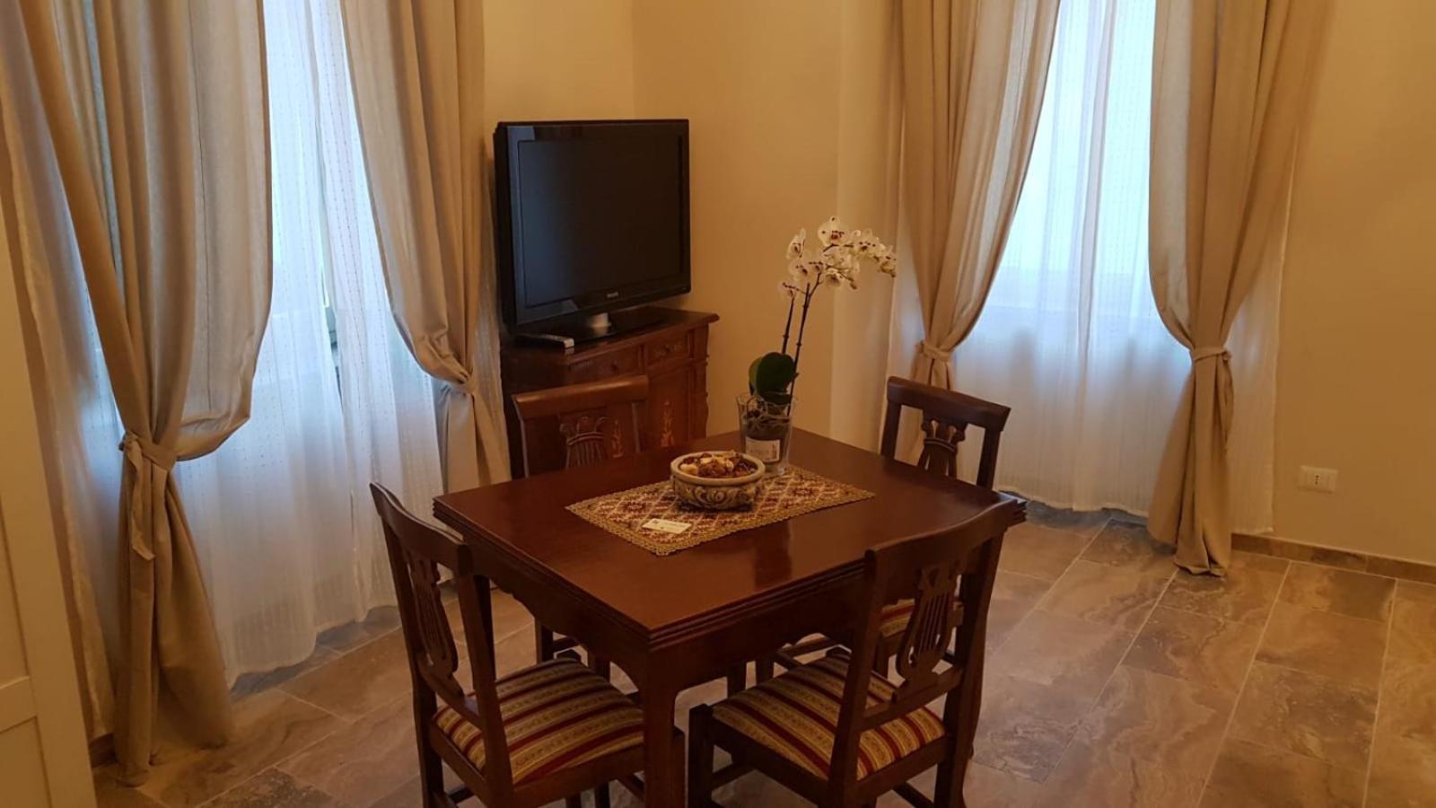 La Salita B&B Viterbo Bagian luar foto